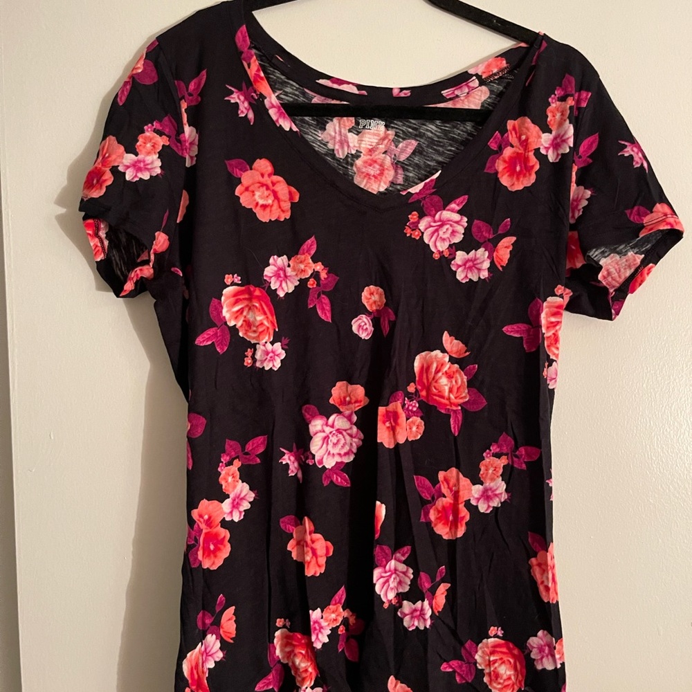 Size L womens blouse, Victoria secret. Various shades of pink, floral, new